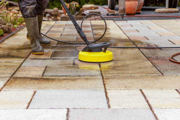 Best Rust Removal  in Pine Hills, CA
